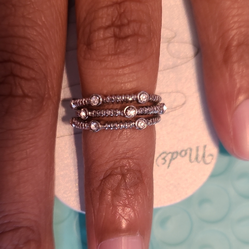 Elegant Silver Multi-Band Ring